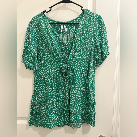 Seraphine Erika Maternity Top - Picture 2 of 7